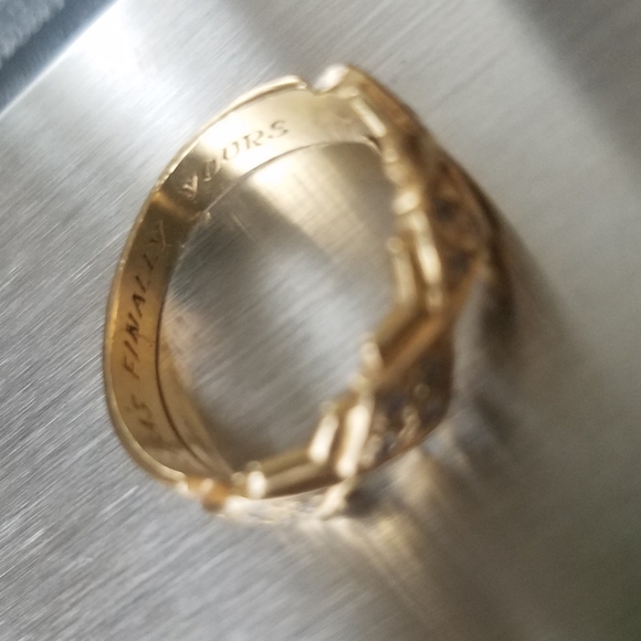 Beautiful 14k solid gold band ring w/diamonds Melisa's Finally yours - Picture 17 of 17